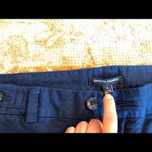 Navy Banana Republic linen pants